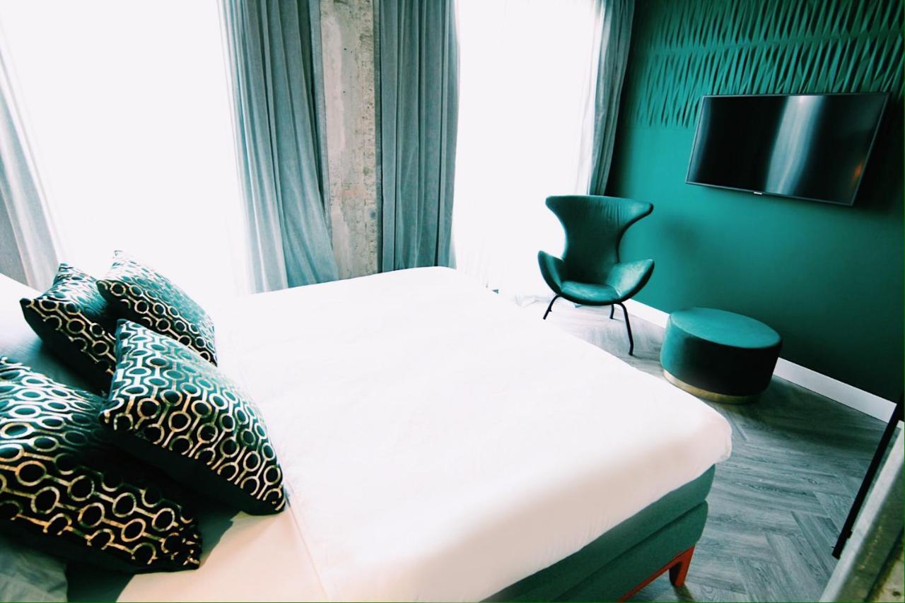 Bed, Bites & Business Hotel Rotterdam Eksteriør billede